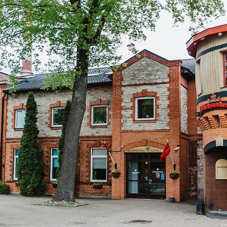 Aleksandri Hotel Тарту Экстерьер фото
